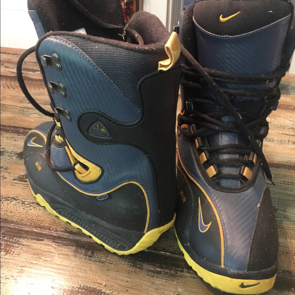 Nike ACG Linerless Snowboard boots